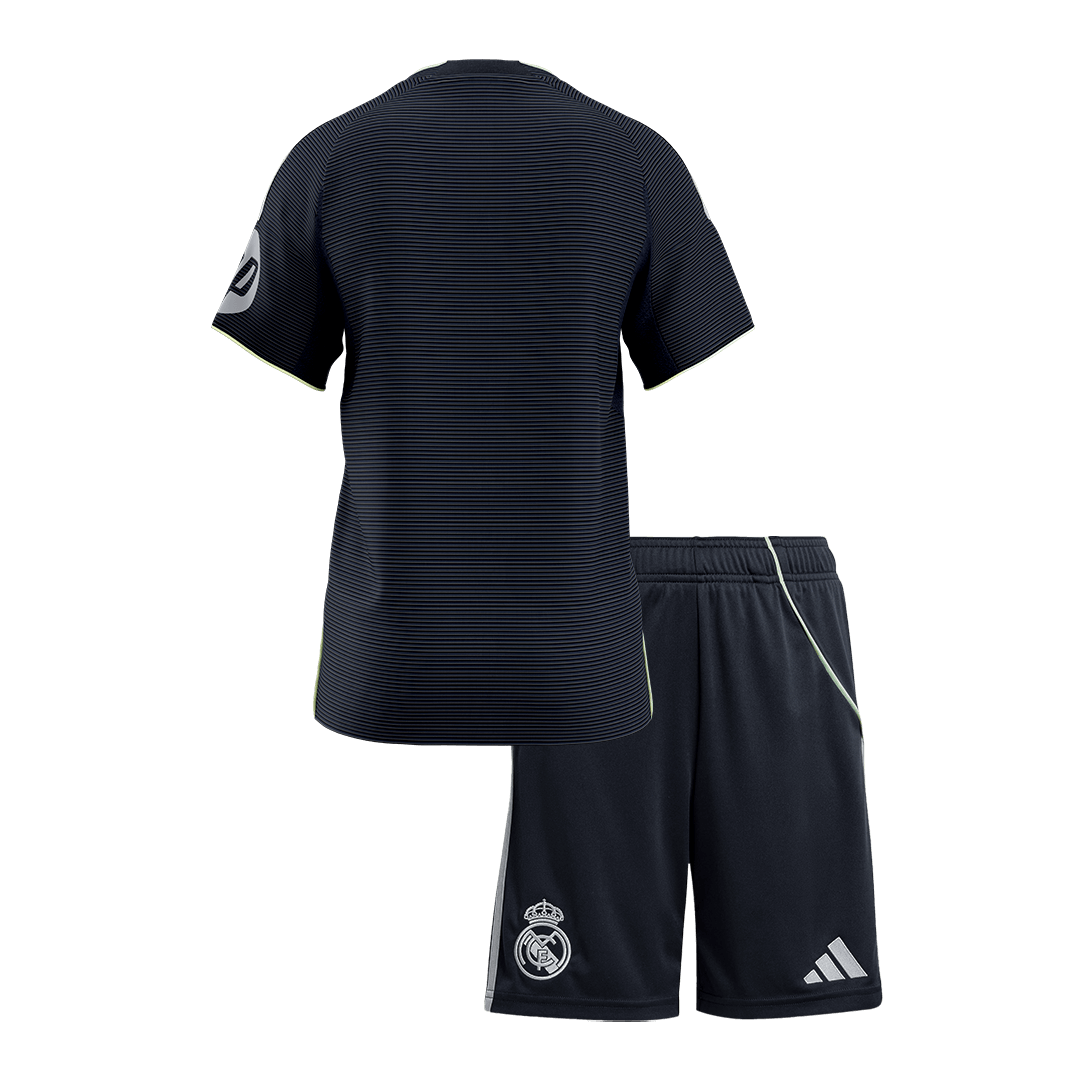 Real Madrid Lasten Vierasjalkapallosetti 2025/26