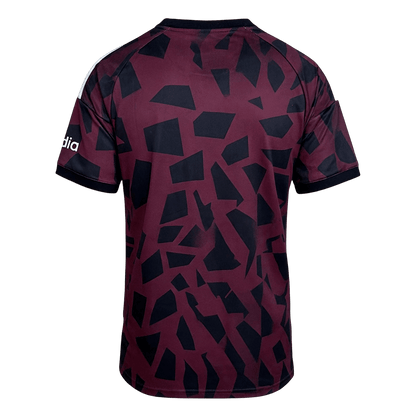 Liverpool Kolmas pelipaita 2026/27