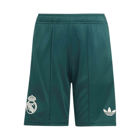 Real Madrid vierasshortsit 2026/27 – shortsien etupuoli