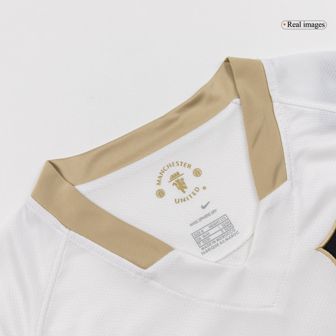 Manchester United retro vieraspelipaita 2006/07 – lisänäkymä 2