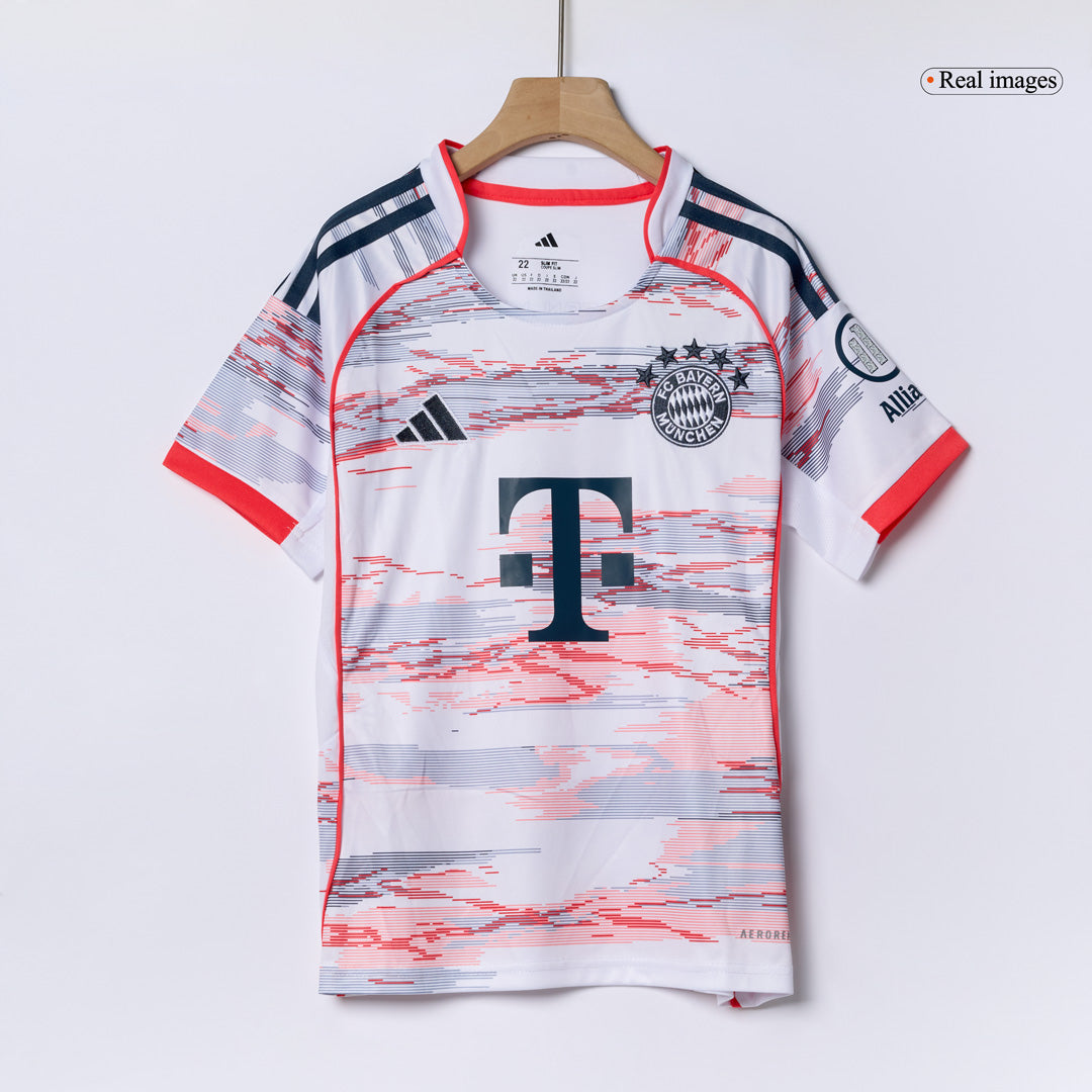 Bayern Munich 2025/26 Vieras Pelipaitasetti Lasten