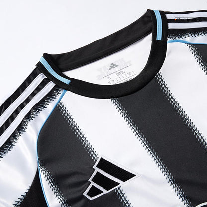 Newcastle United 2025/26 Koti Pelipaita Miesten