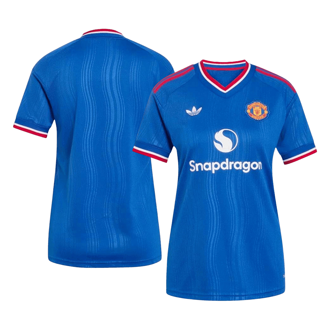 Manchester United naisten vieraspelipaita 2026/27 – etu- ja takapuoli