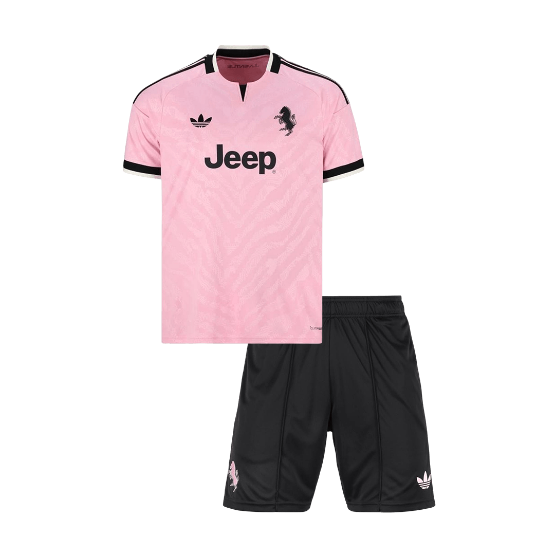 Juventus lasten vierasjalkapallosetti 2026/27 – pelipaita ja shortsit edestä