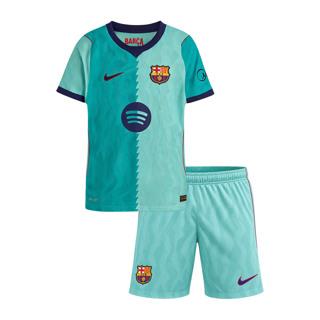 Barcelona lasten kolmas jalkapallosetti 2026/27 – pelipaita ja shortsit edestä
