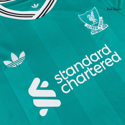 Liverpool 2025/26 Kolmas Lasten täydellinen peliasu